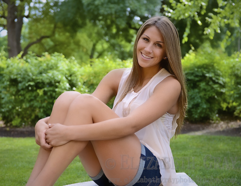 Gracie Senior Photos - Elizabeth Gray Photography